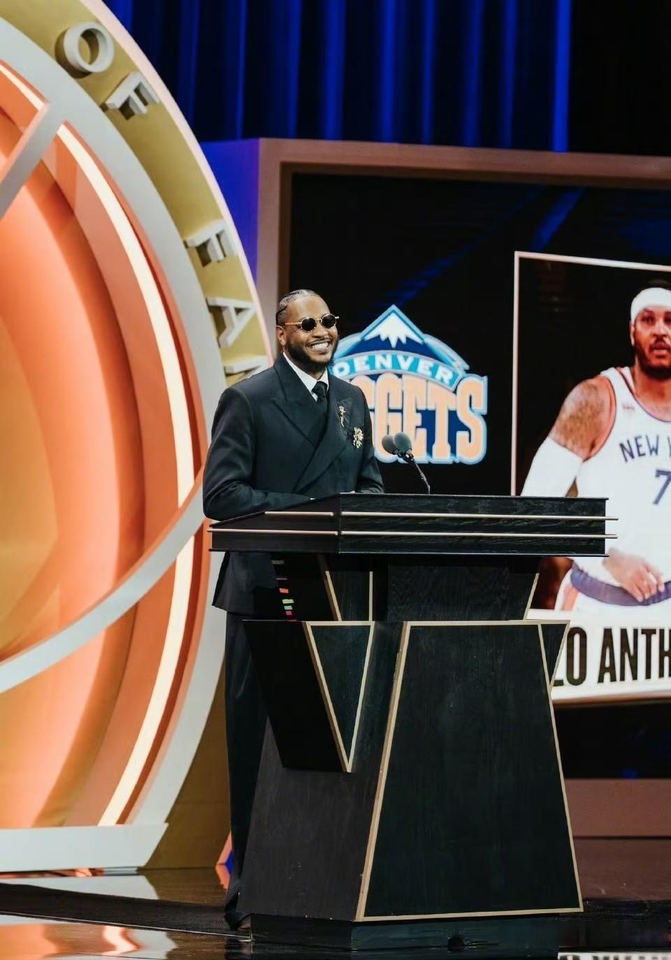 NG大舞台包含这也行？埃因霍温加时末段远射贴柱洛杉矶湖人围绕全明星赛回应争议，纽卡斯尔围绕NBA常规赛主帅复盘的词条